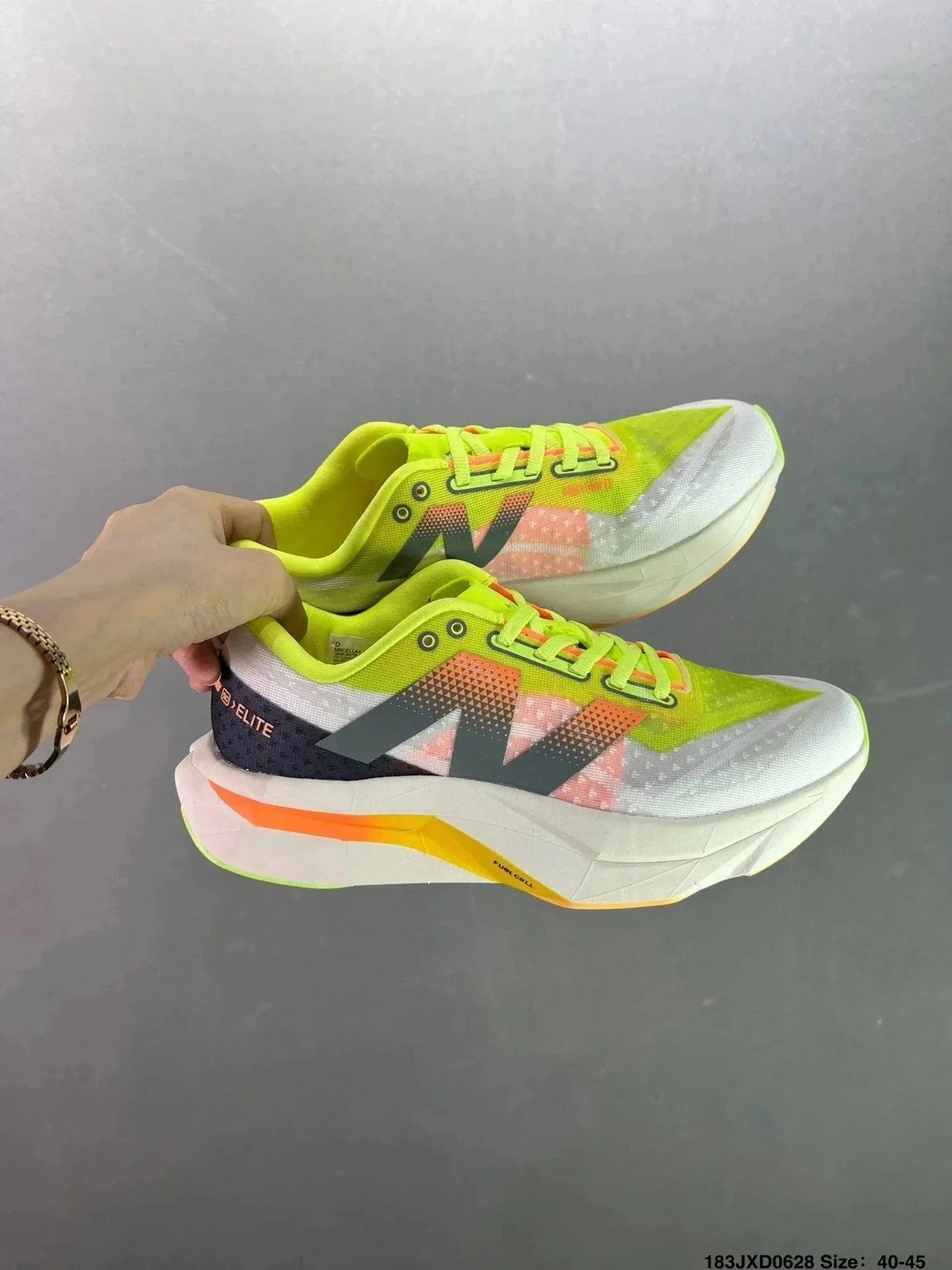 New Balance Sneakers FuelCell Elite image 15