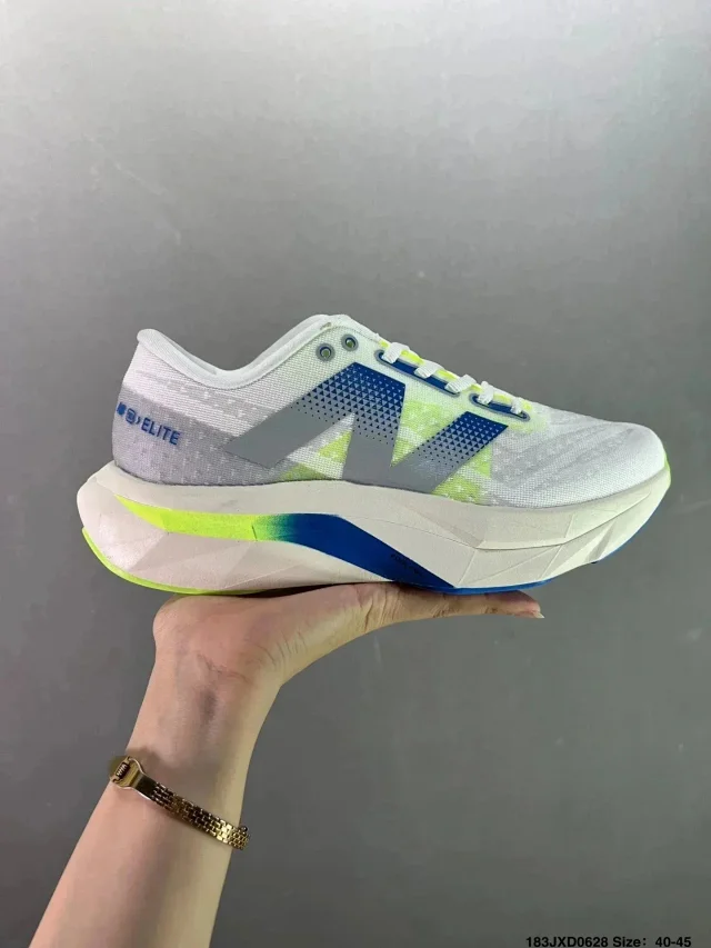 New Balance Sneakers FuelCell Elite product detail image 5