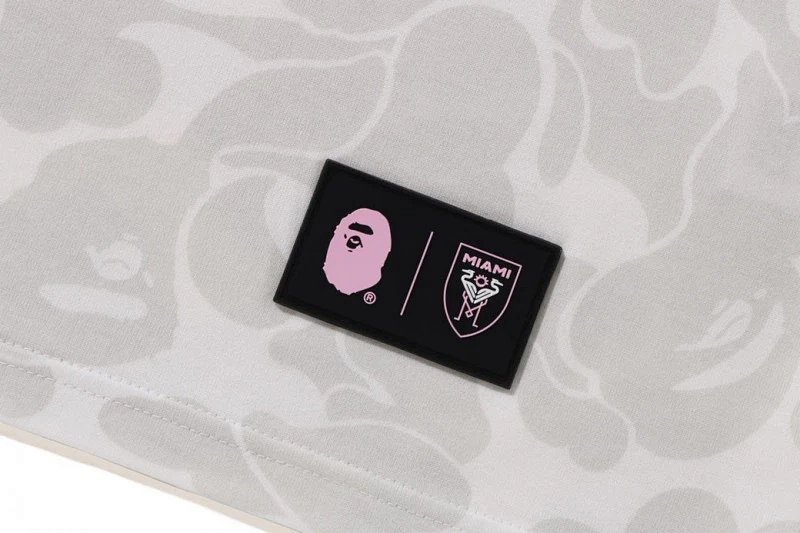A Bathing Ape Baby Milo Camo Pink T-Shirt product detail 34 in Litbuy spreadsheet finds