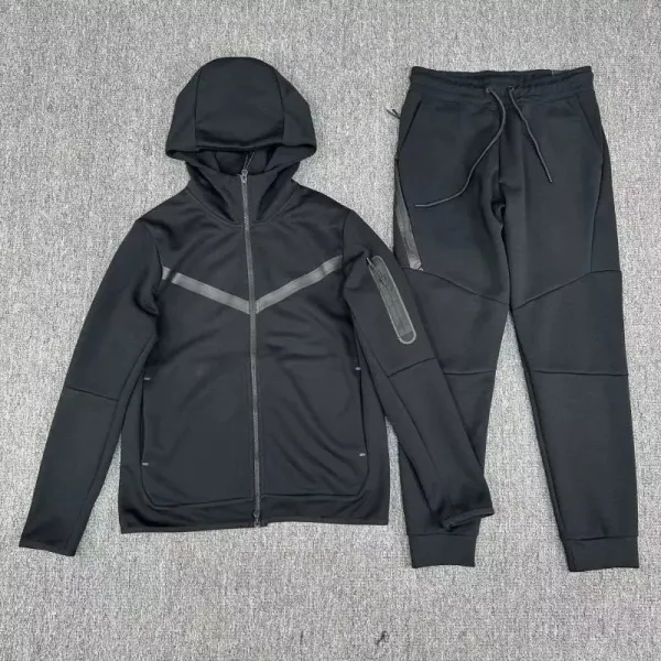 Nike Tech Fleece Gray Full-Zip Hoodie and Jogger Set - 23