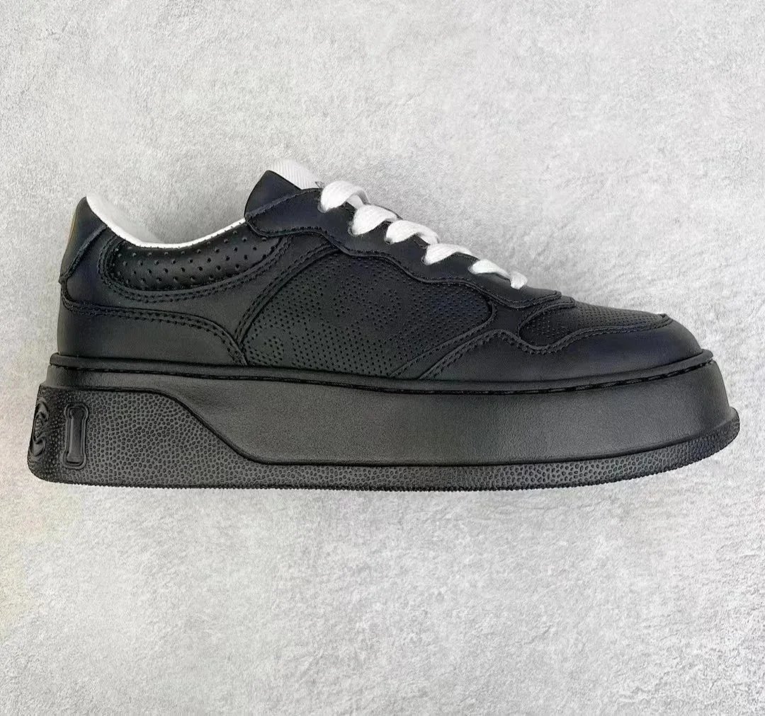 Biscuit Shoes Black Warrior