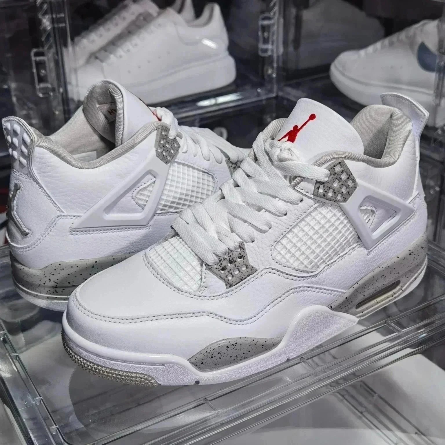 Oreos with White