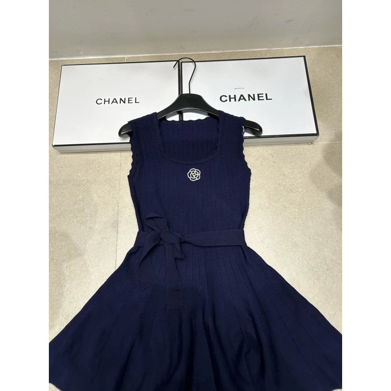 Chanel Sleeveless Navy Blue Ribbed Dress