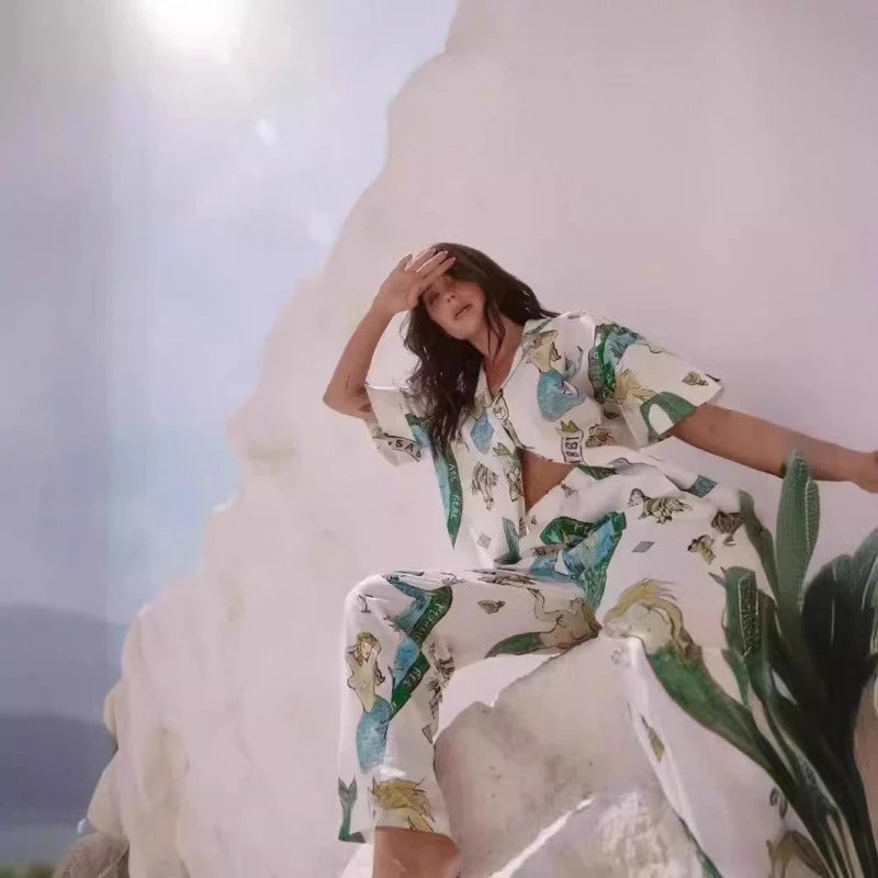 Printed White Floral Lounge Set
