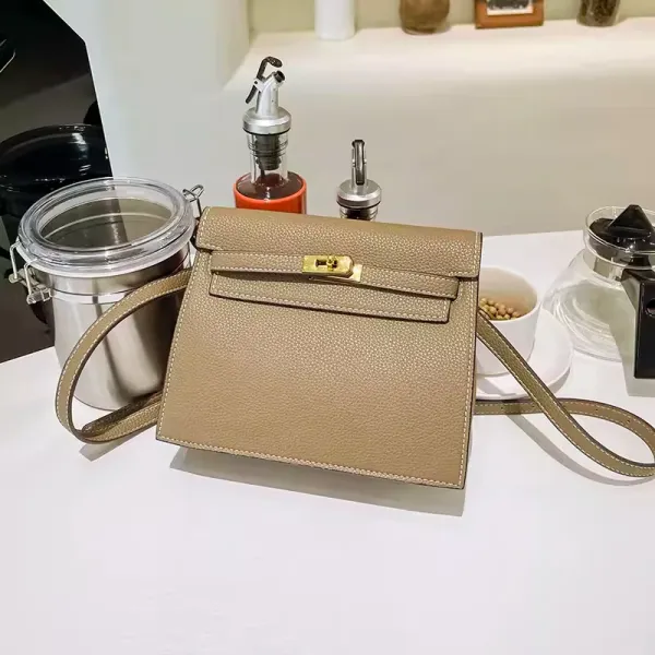 Hermès Mini Kelly II Taupe Togo Leather Shoulder Bag - 18