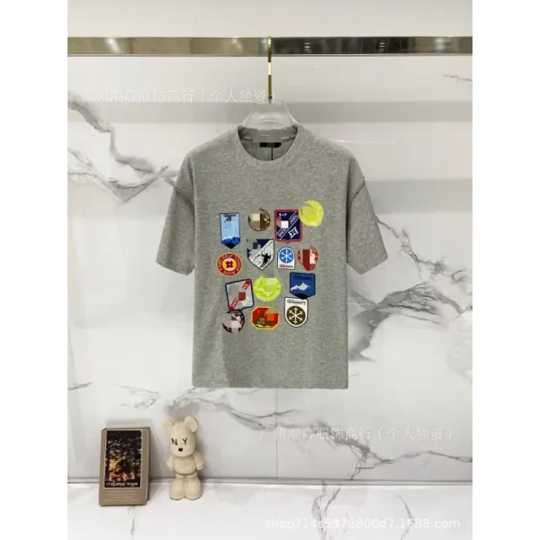 Design Patchwork Graphic T-Shirt Gray - 1