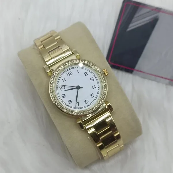 Design Rose Gold Crystal-Embellished Dial Watch Watches - 2