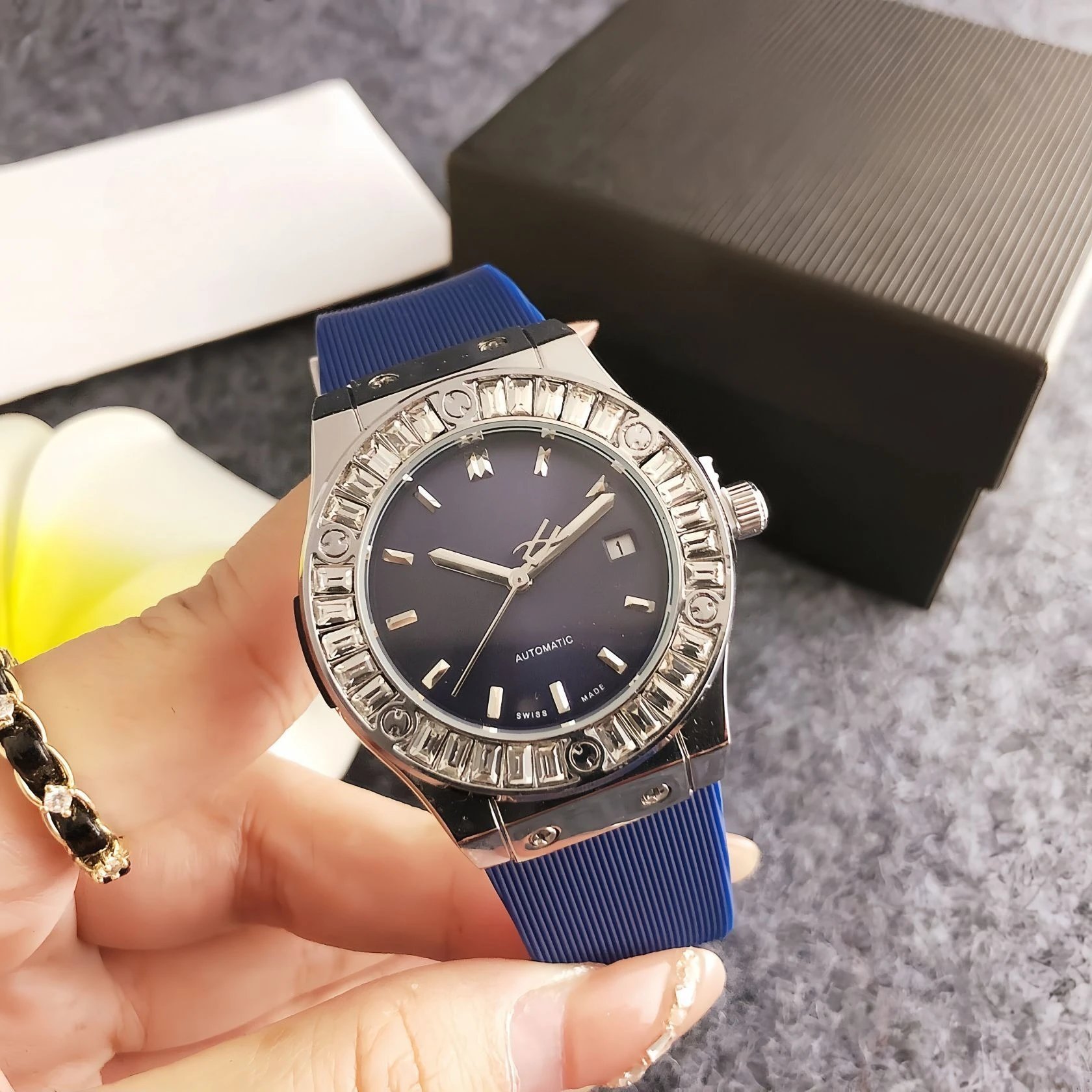 Hublot Classic Fusion Automatic Silver Dial with Baguette-Cut Crystal Bezel Watch Watches - 7