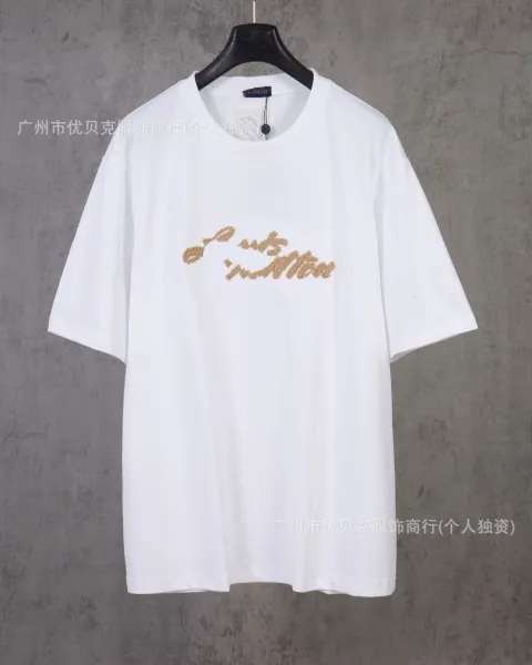 Design Embroidered Script Logo White T-Shirt Tops.t Shirts - 1