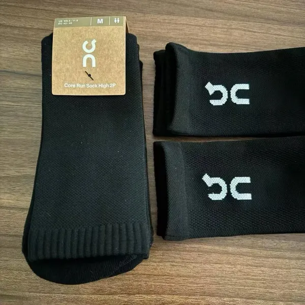 On Core Run Sock High 2P Black Socks - 1