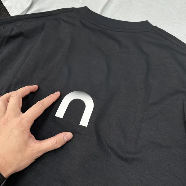 Design Minimal Logo T-Shirt Charcoal Gray T-Shirt - 6