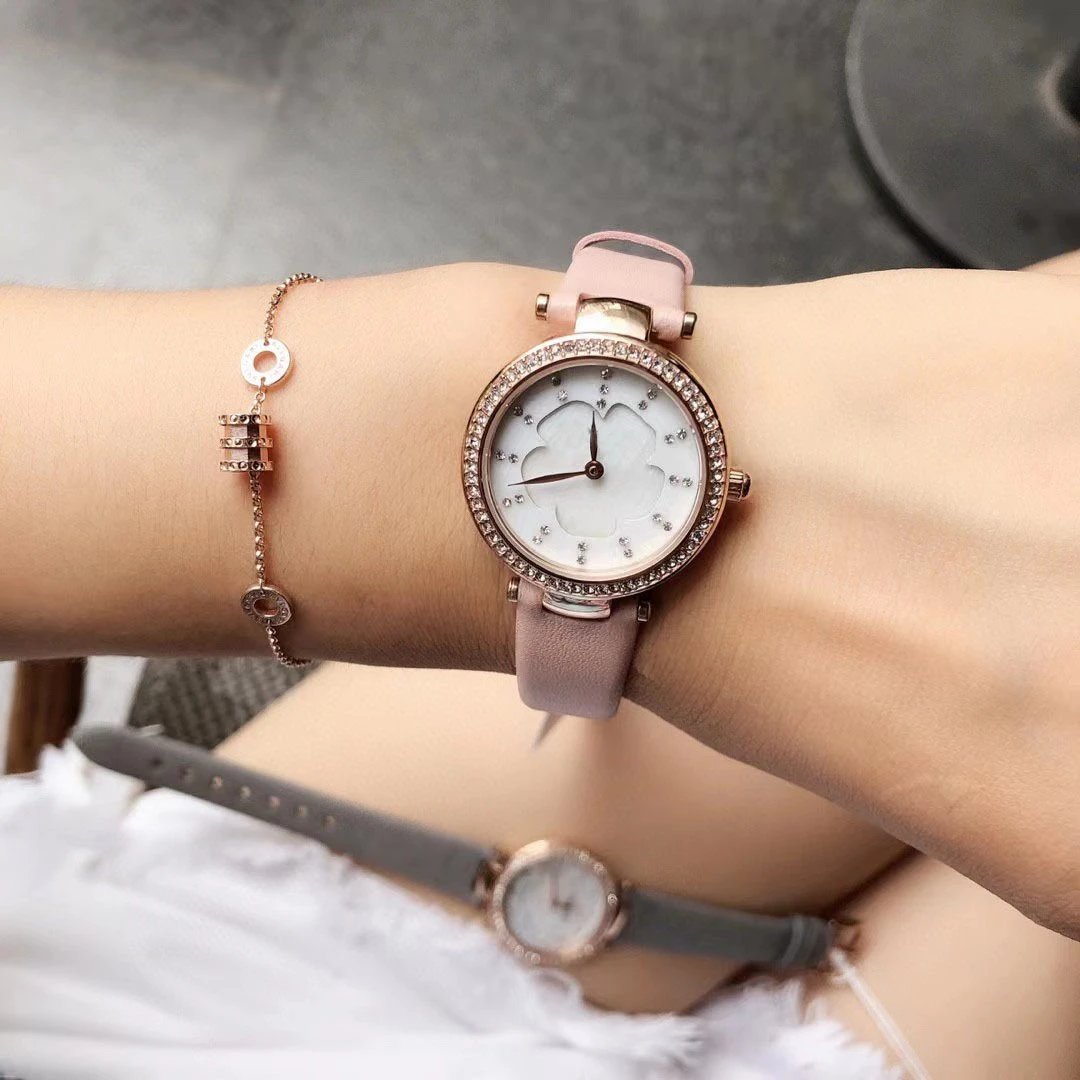 Design Floral Dial Crystal-Embellished Rose Gold Watch Gray Strap Watches - 10