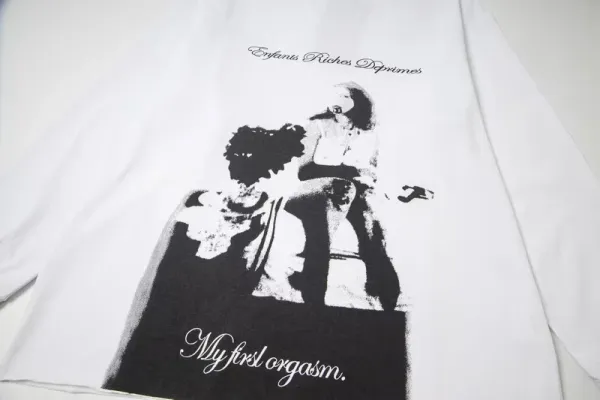 Design e.r.d Proper Homemaking Long Sleeve T-Shirt Black T-Shirts - 26