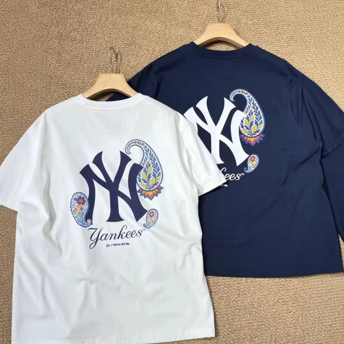 New Era x New York Yankees Paisley Logo Navy T-Shirt - 5