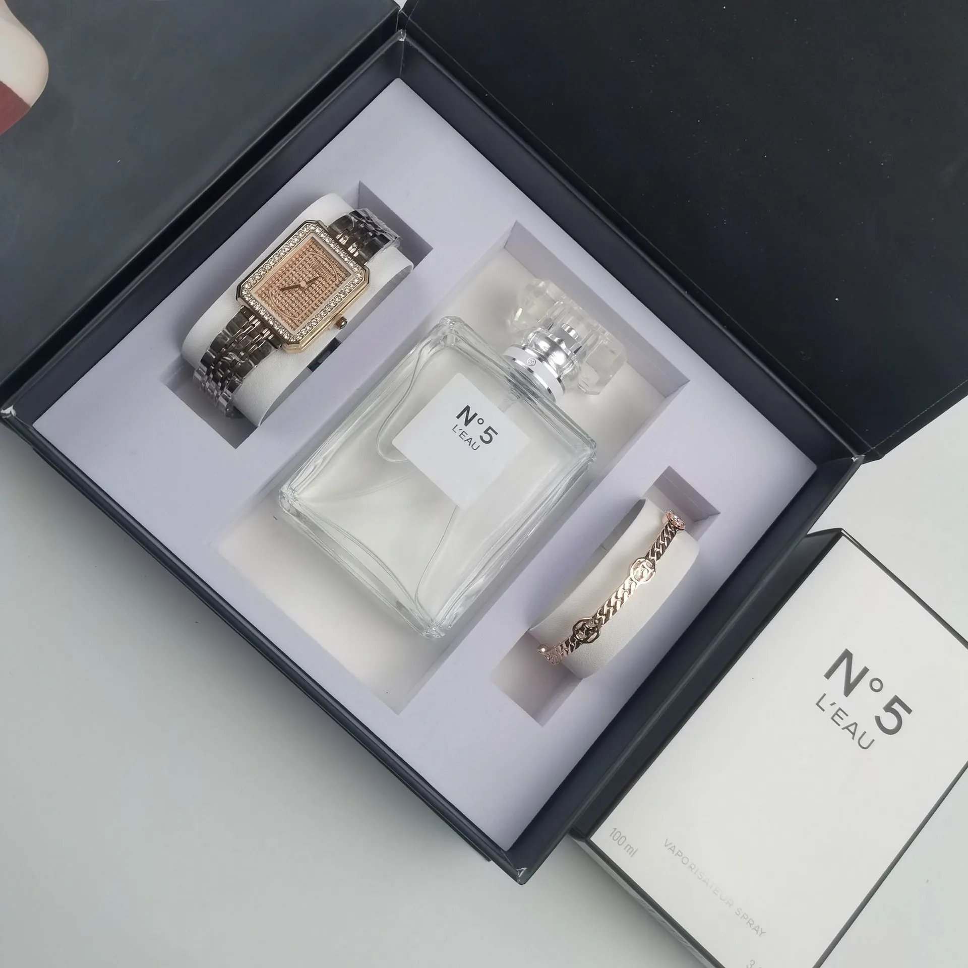 Chanel N°5 L'Eau Perfume Set with Silver-Tone Watch and Bracelet - 13