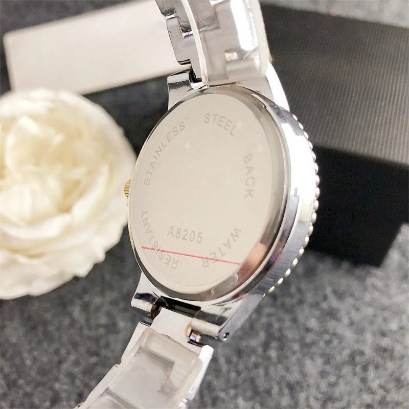 Design Luxury Crystal-Embellished White Dial Gold-Tone Watch Watches - 10