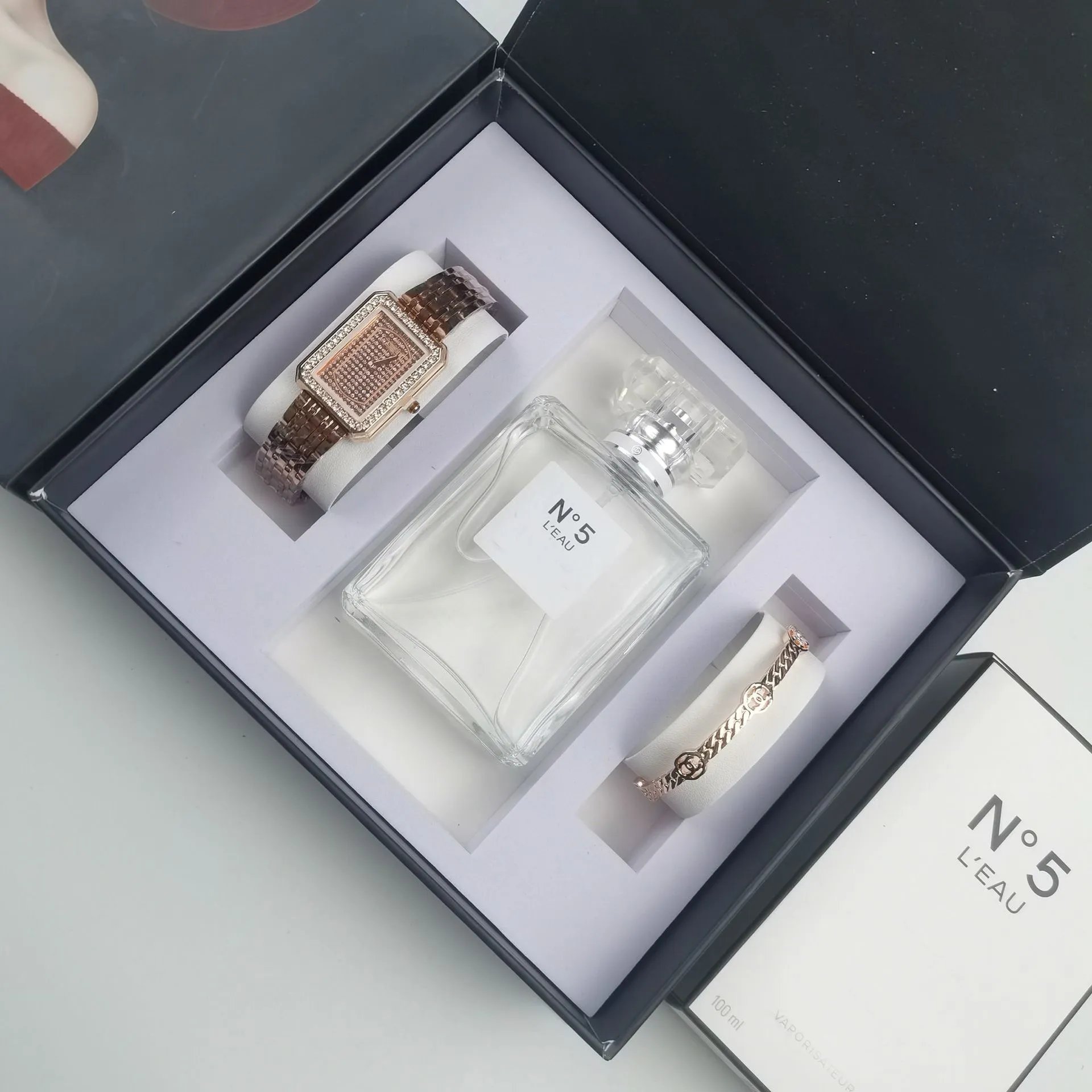 Chanel N°5 L'Eau Perfume Set with Silver-Tone Watch and Bracelet - 20