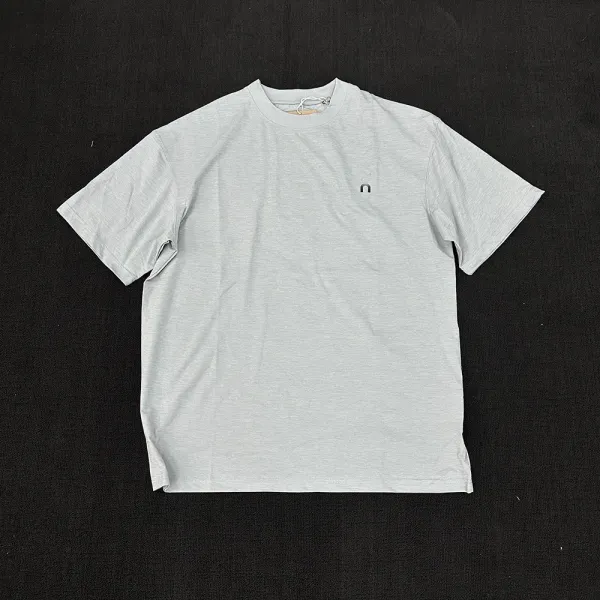 Design Minimal Logo Gray T-Shirt - 1