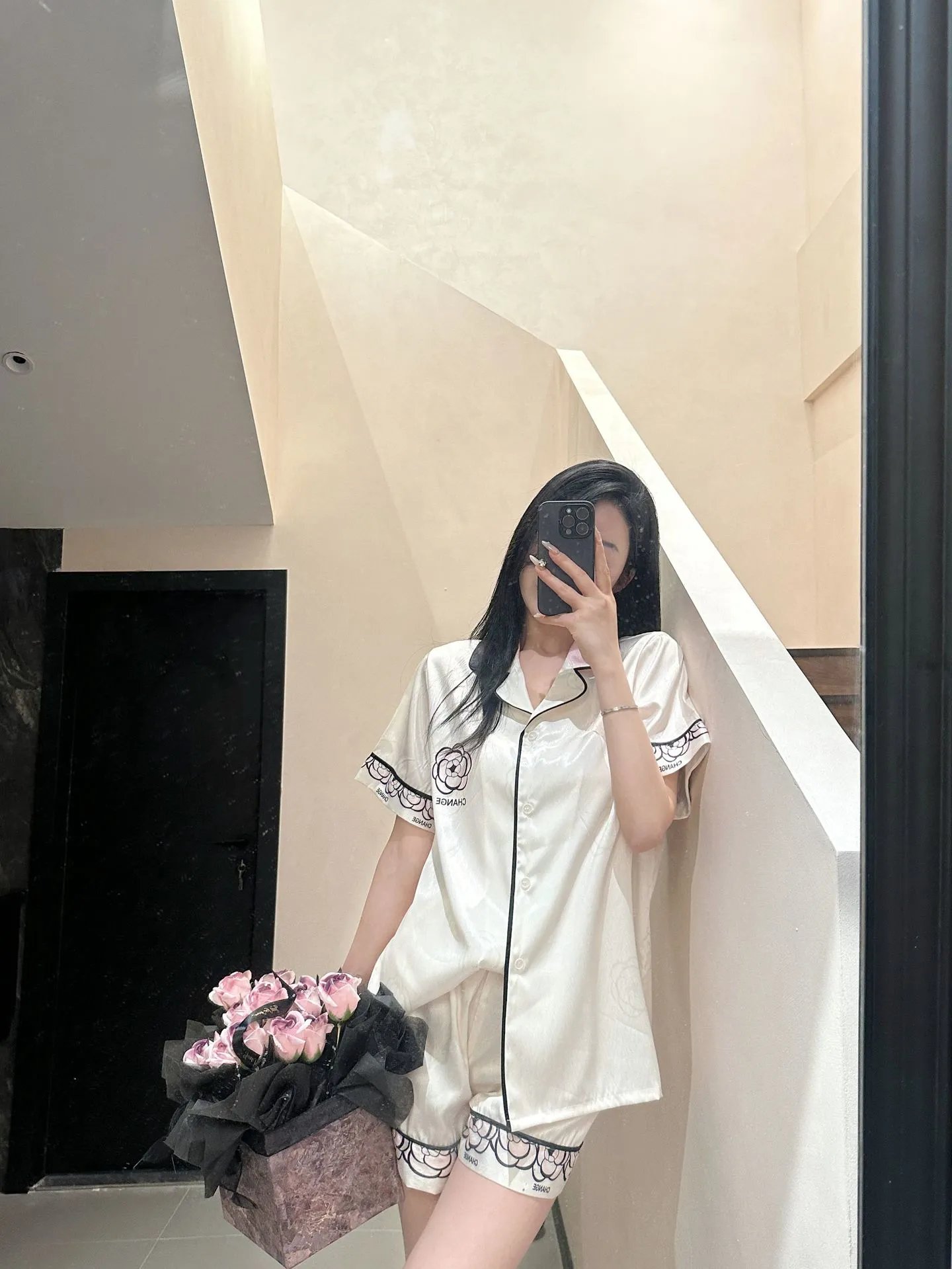 Design CHANGE Floral Embroidered Satin Pajama Set Ivory Sleepwear - 9