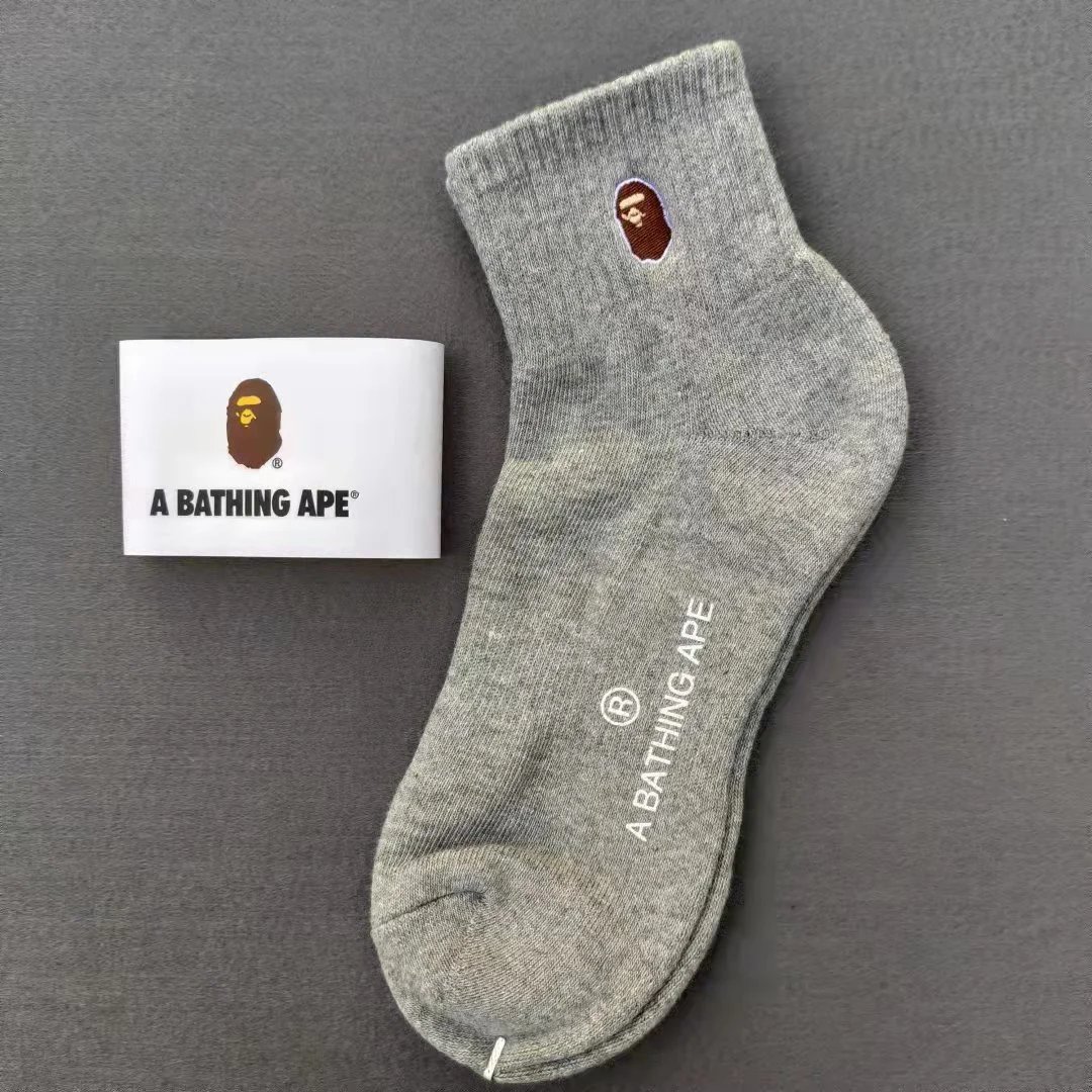 A Bathing Ape Classic Ape Head Embroidered Socks White - 9