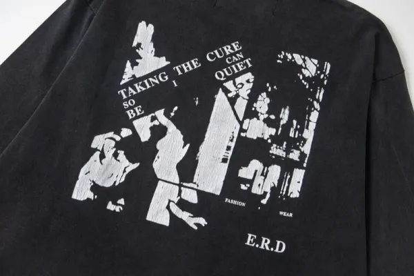 Design e.r.d Proper Homemaking Long Sleeve T-Shirt Black T-Shirts - 13