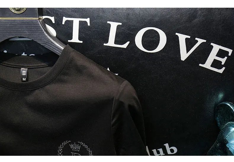 Design Embroidered Crest Logo Black T-Shirt Tops.t Shirts - 17