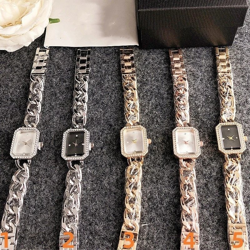 Design Rectangular Crystal-Embellished Gold-Tone Chain Watch Black Dial Watches - 11