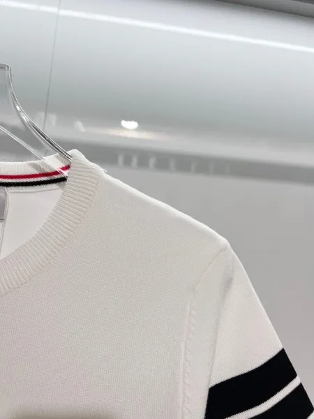 Dior Oblique Print T-Shirt White / Black - 18