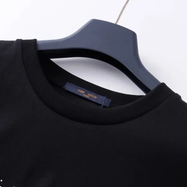 Louis Vuitton Distressed Logo T-Shirt Black - 10
