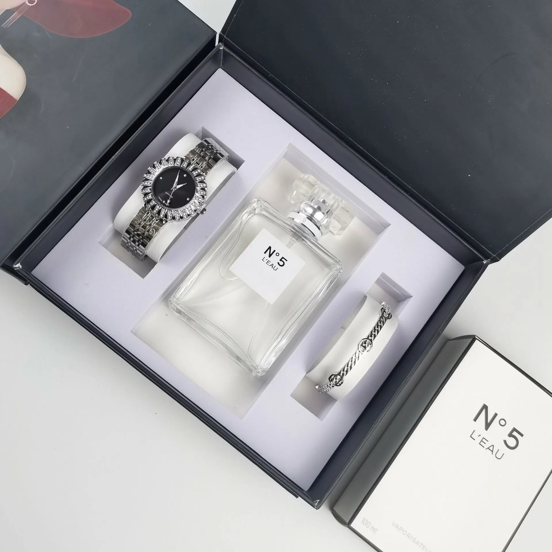 Chanel N°5 L'Eau Perfume Set with Silver-Tone Watch and Bracelet - 16