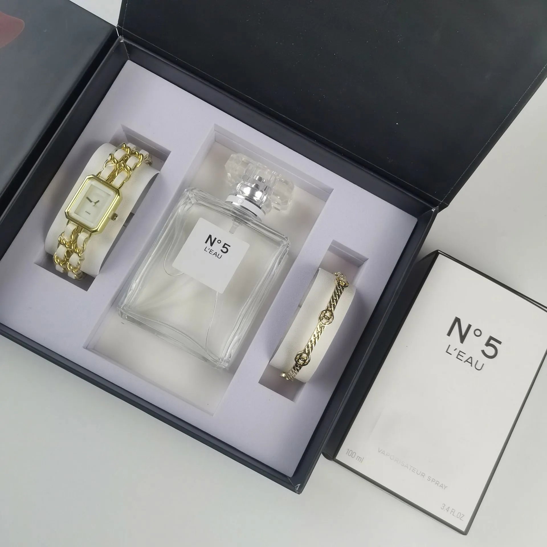 Chanel N°5 L'Eau Perfume Set with Silver-Tone Watch and Bracelet - 10