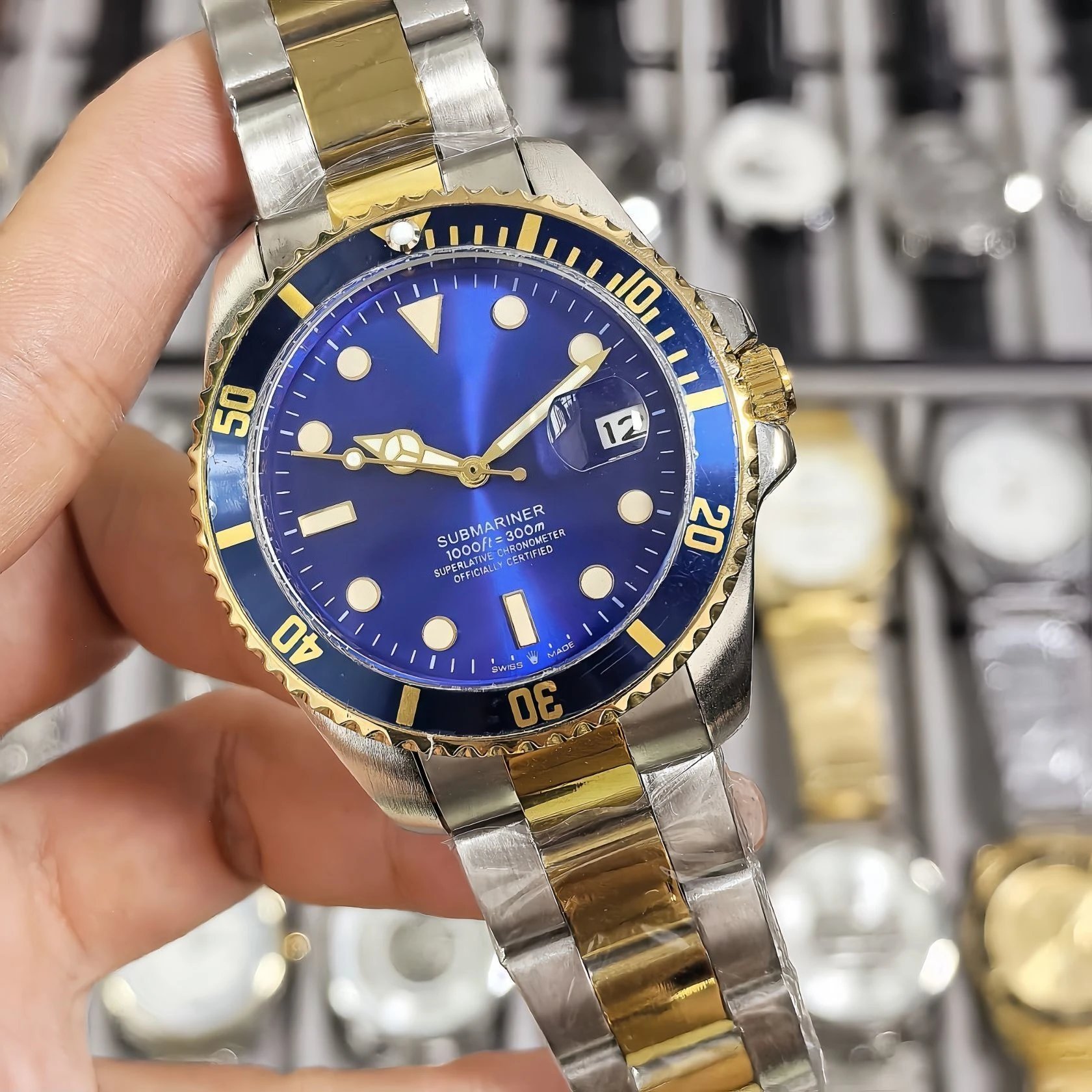 Rolex Submariner Gold Dial Black Bezel Mechanical Watch Watches - 11