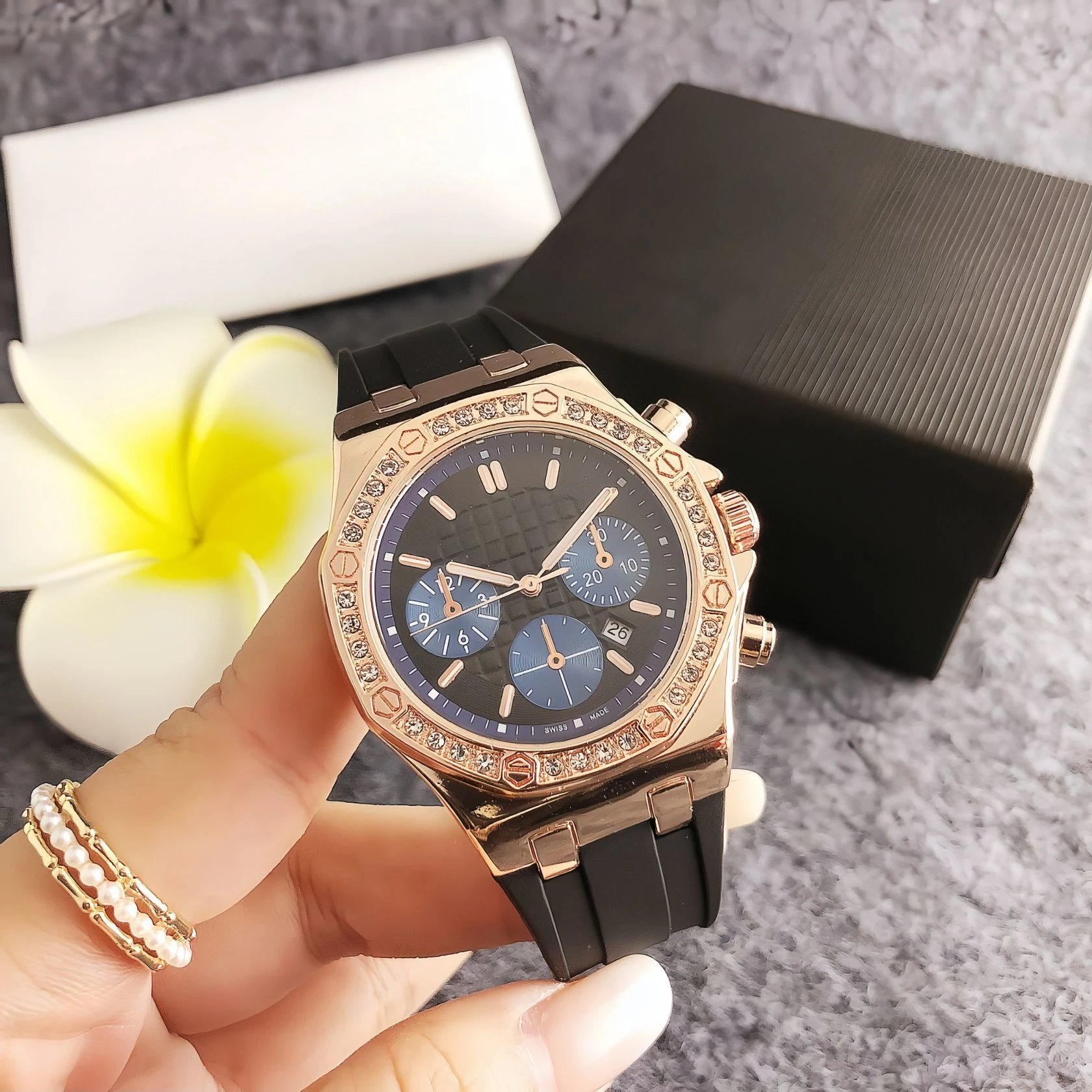 Design Chronograph Watch Rose Gold White Silicone Strap Watches - 6