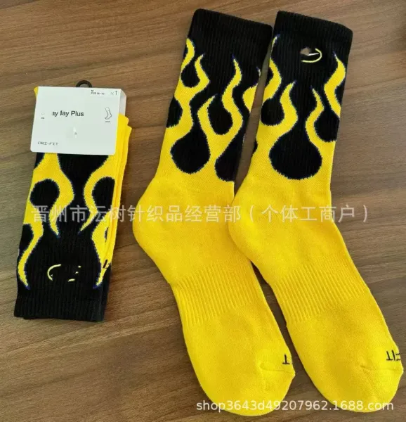 Design Flame Print Crew Socks Yellow Black - 1