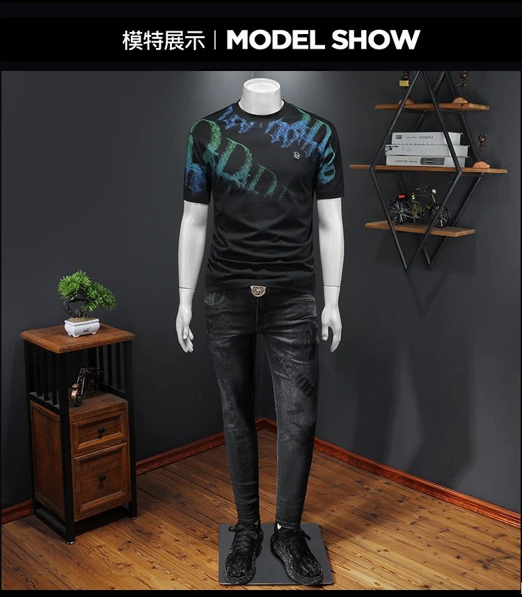 Design Graphic Print Crocodile Texture Black T-Shirt - 5