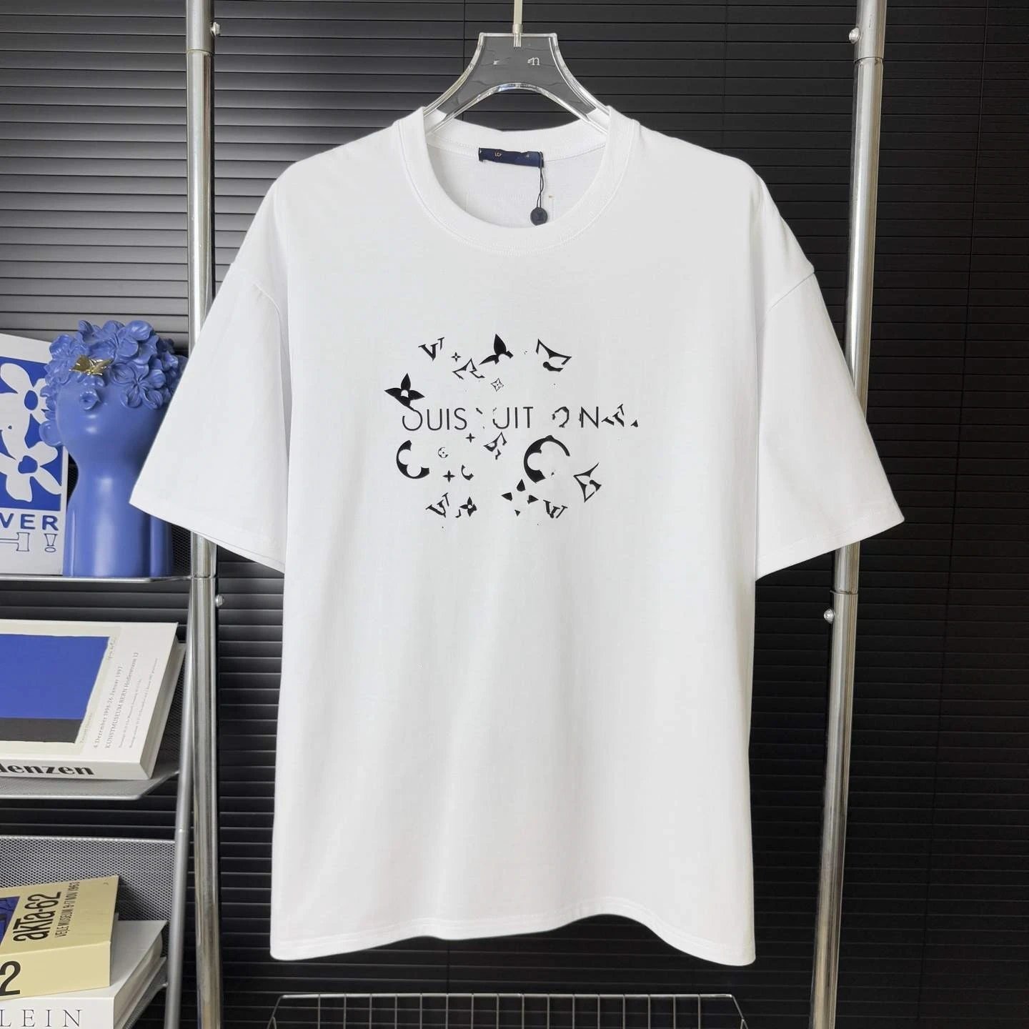 Louis Vuitton Abstract Green Logo T-Shirt White - 21