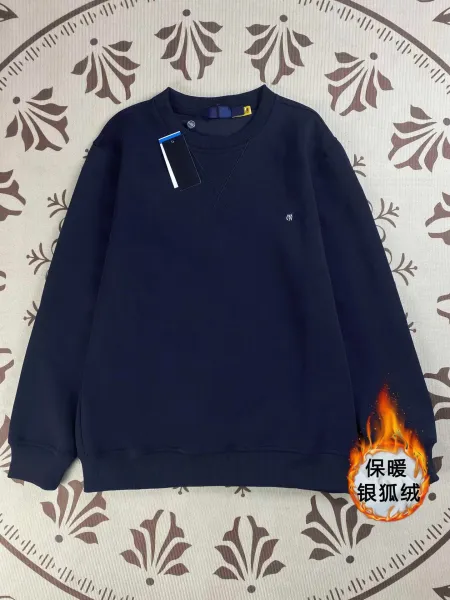 Design Classic Crewneck Navy Sweatshirt with Silver Fox Fleece Lining Hoodie - 1