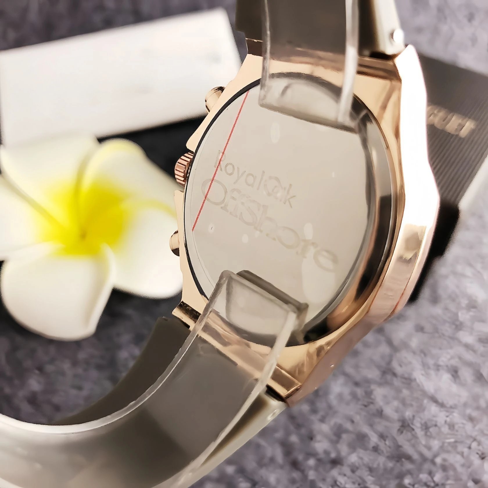 Design Chronograph Watch Rose Gold White Silicone Strap Watches - 9