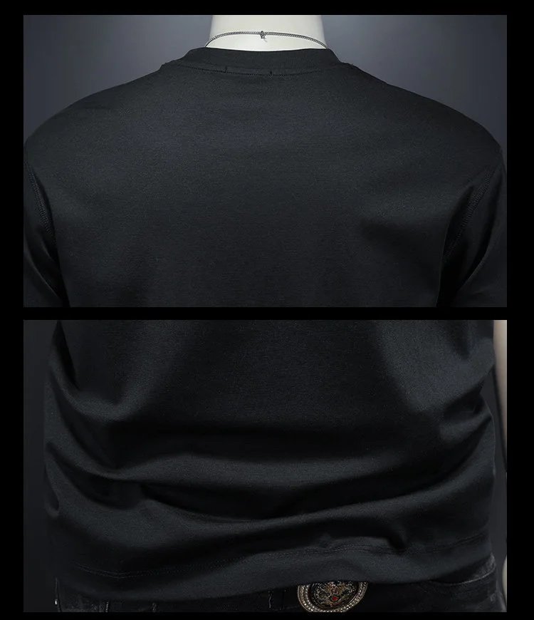 Moncler Logo Embossed White T-Shirt - 14