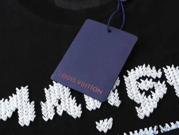 Design Distressed Graphic Print Black T-Shirt Tops.t Shirts - 5