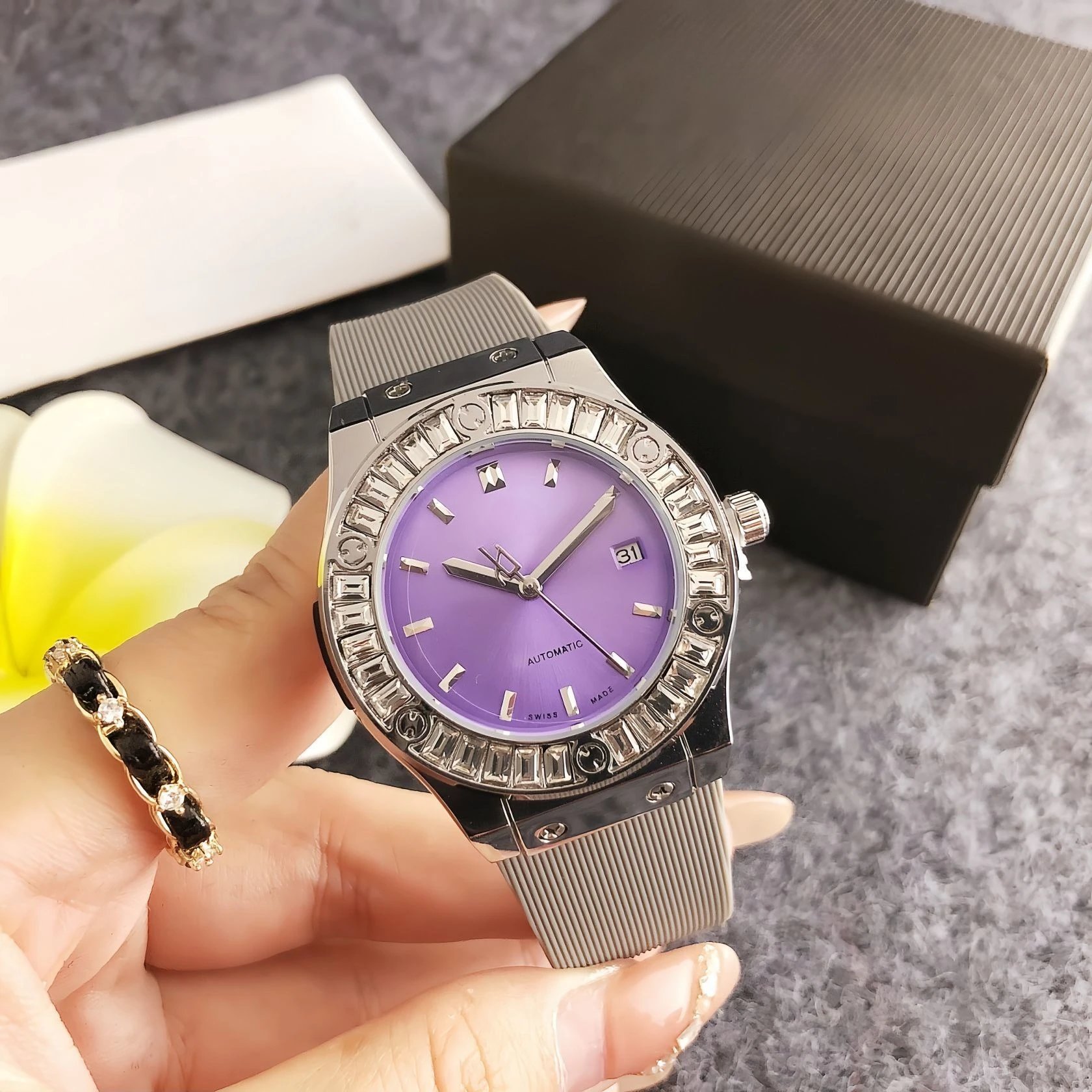 Hublot Big Bang Purple Dial Diamond Bezel Mechanical Watch Watches