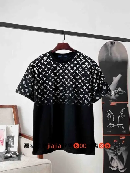 Louis Vuitton Monogram Gradient T-Shirt Black - 1