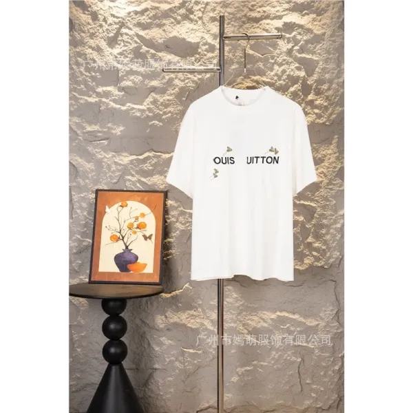 Design 'Ouis Uitton' Embroidered Graphic T-Shirt White - 1