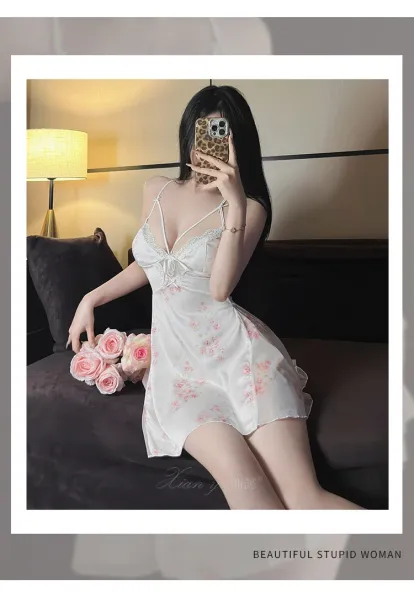 Design Pink Lace-Trimmed Satin Slip Dress Sleepwear - 12