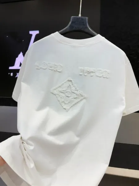 Louis Vuitton LV Logo Embellished Black T-Shirt - 12