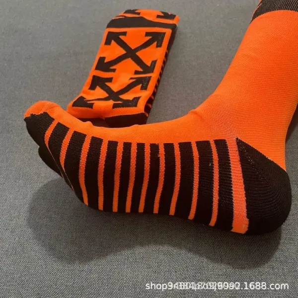 Off-White Arrow Pattern Crew Socks Black White - 5