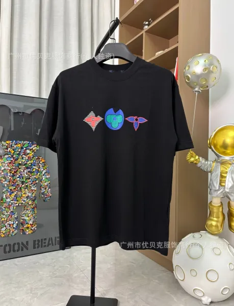 Louis Vuitton Monogram Flower Graphic T-Shirt Black - 1