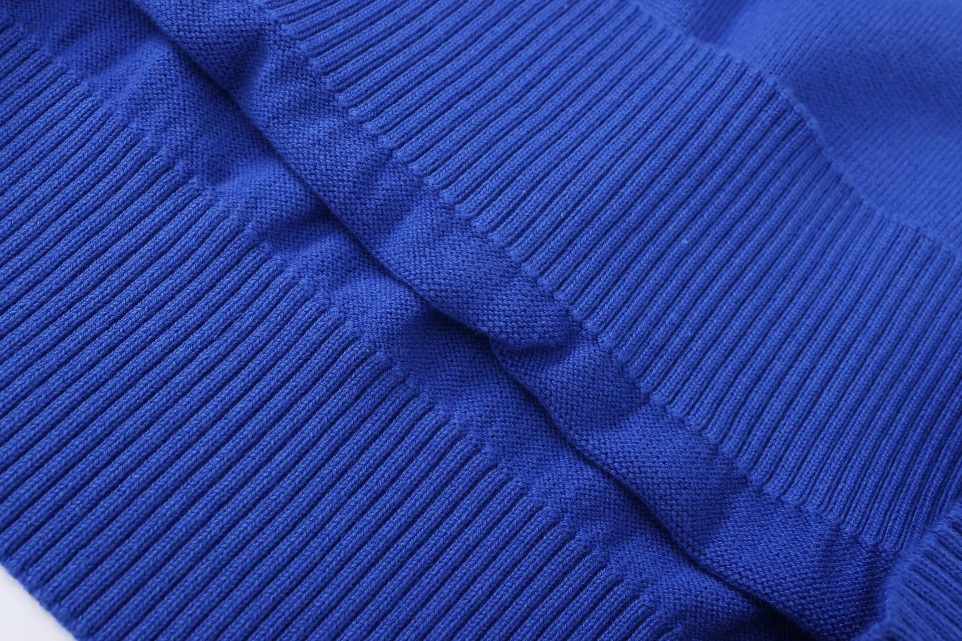 Design Classic Crewneck Sweater Royal Blue - 6