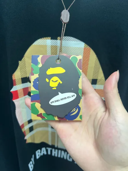 A Bathing Ape Red Camo Big Ape Head T-Shirt - 12