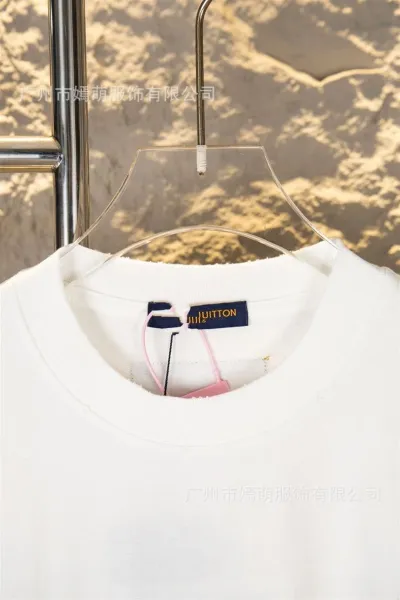 Design Graphic Print 'L.Y.M SINCE 1854' White T-Shirt Tops.t Shirts - 6